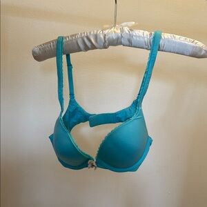 Victoria's Secret Blue T-Shirt Bra with Adjustable Straps